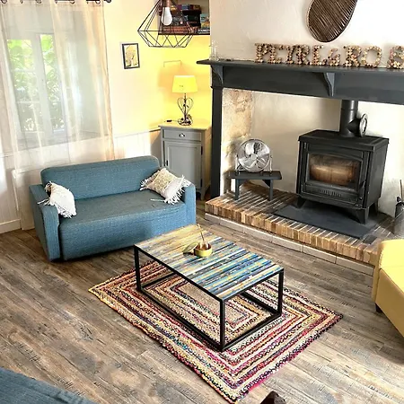 La Maison D'irene بيت للعطل